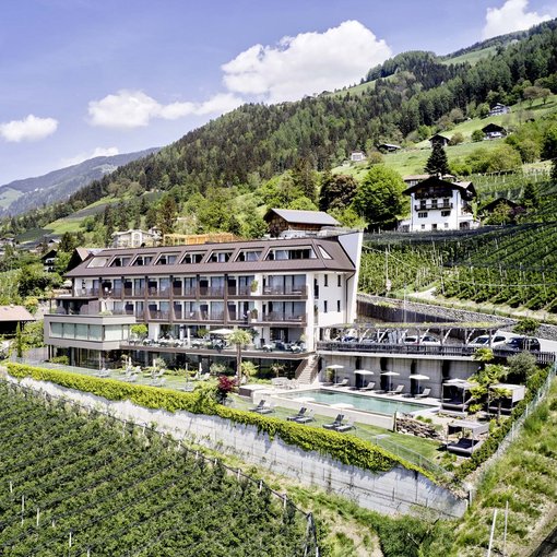 Petra und Johannes, Ihre Gastgeber im Lifestyle Hotel Alpin