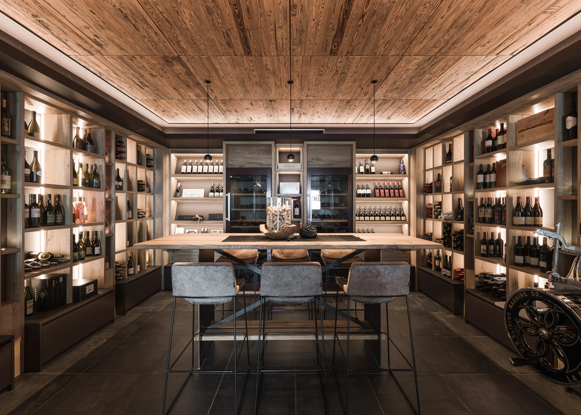 Lifestyle Hotel Alpin: unser Weinkeller